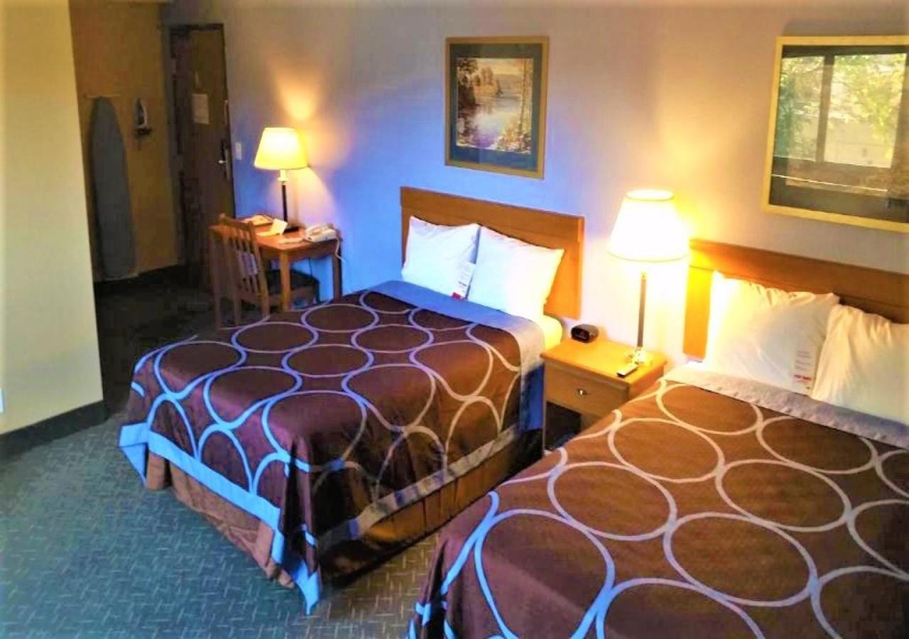 Hotel Super 8 By Wyndham Mahwah Exterior foto